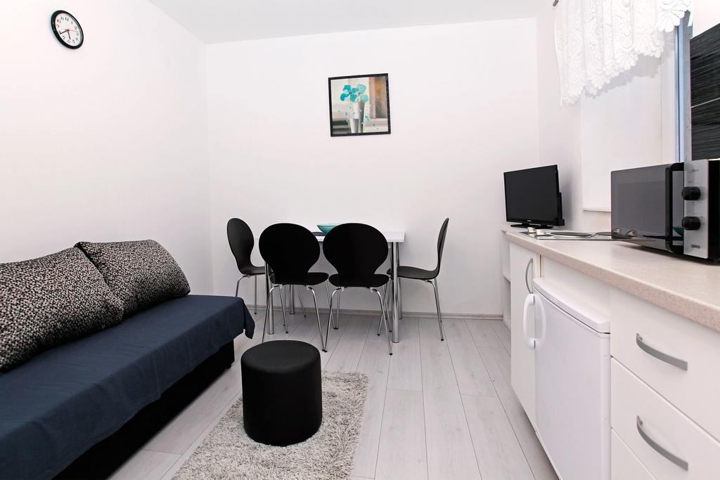 Apartments Park Vela Luka Habitación foto